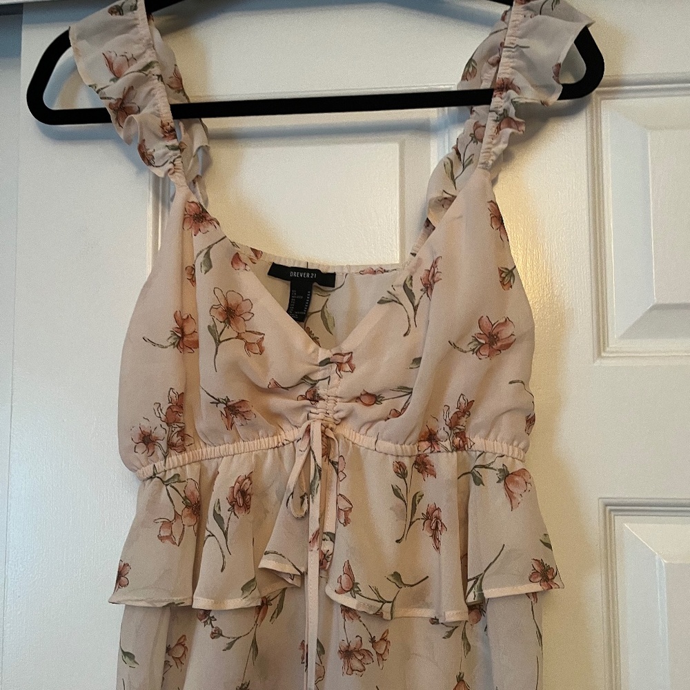 Flutter Sleeve Floral Blouse